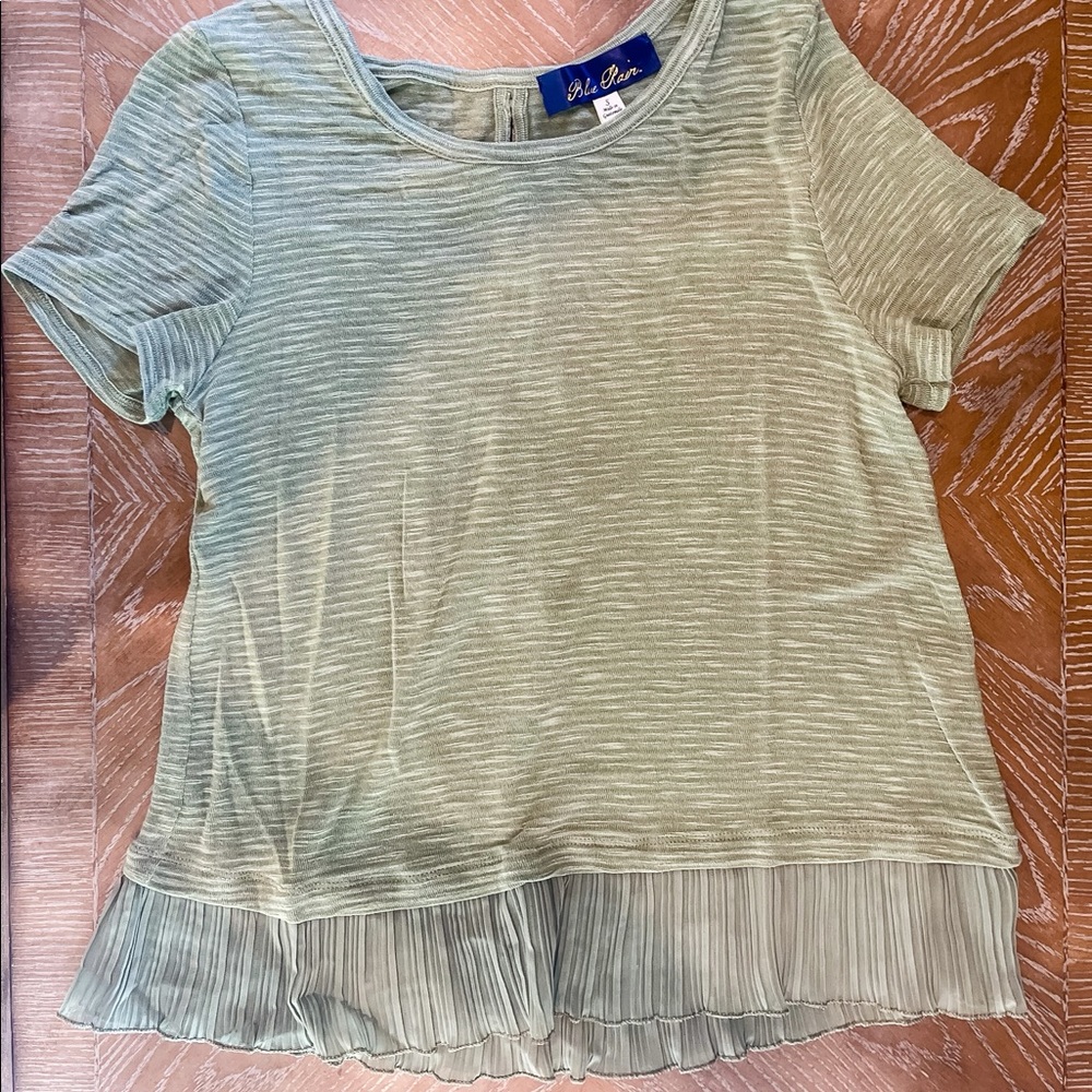 Blue Rain top with ruffle & button detail